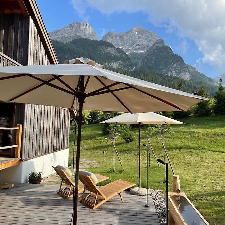 Alpen Charme - Chalet D'Hotes Et Spa Bed & Breakfast Gsteig Exterior foto