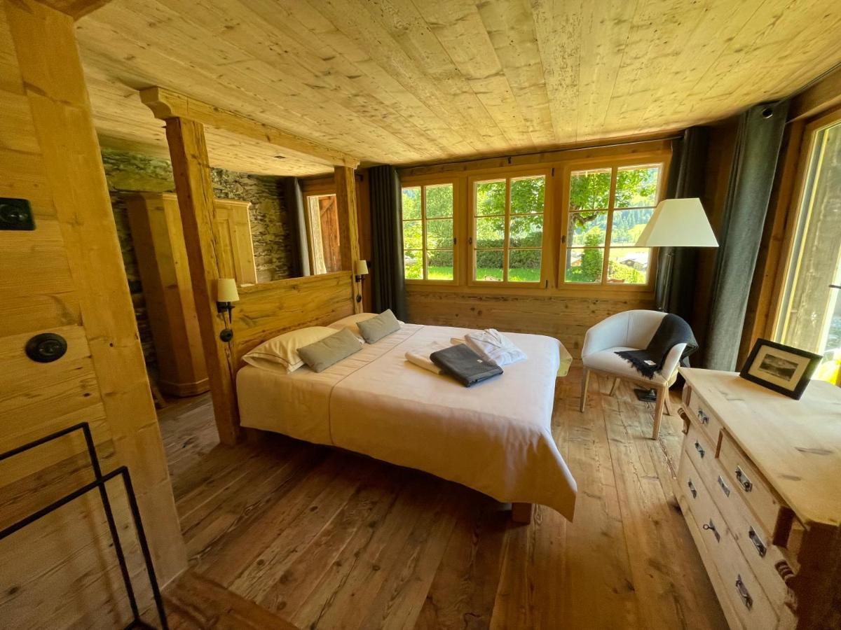 Alpen Charme - Chalet D'Hotes Et Spa Bed & Breakfast Gsteig Exterior foto